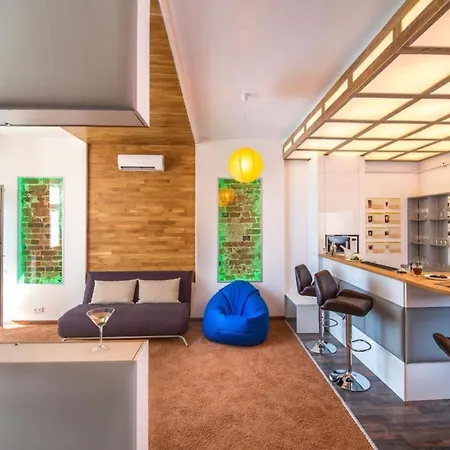 Vip 21 * Lviv