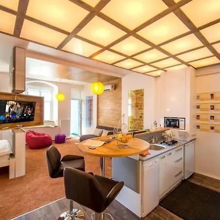 Vip 21 Apartmán Lvov